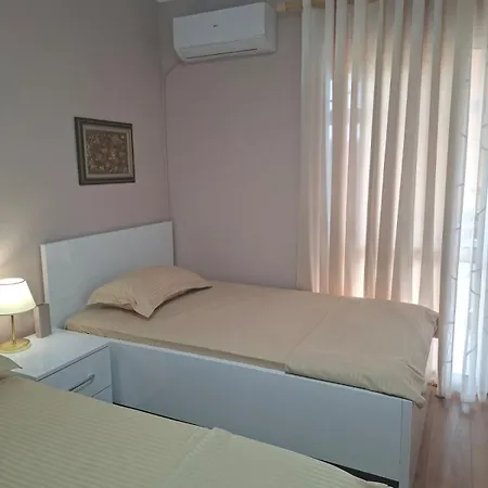 Ideal Location Near Blloku Appartement