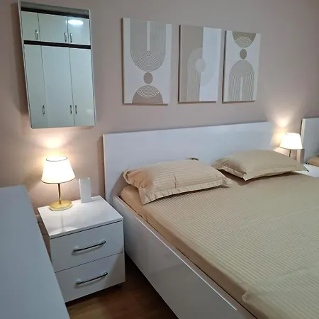 Ideal Location Near Blloku Appartement