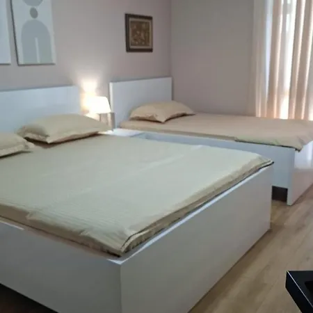Ideal Location Near Blloku Appartement Tirana