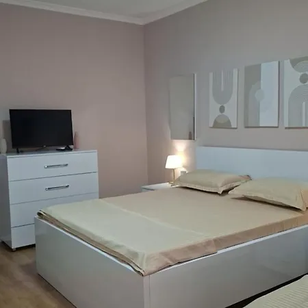 Ideal Location Near Blloku Appartement